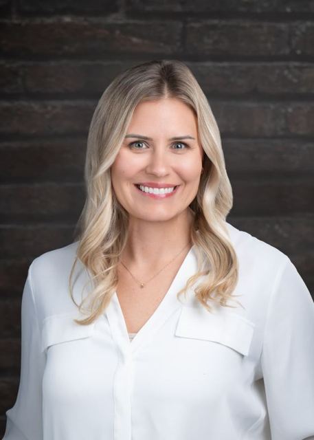 Portrait of Jessie Adamczyk, Co-founder · Marketing
